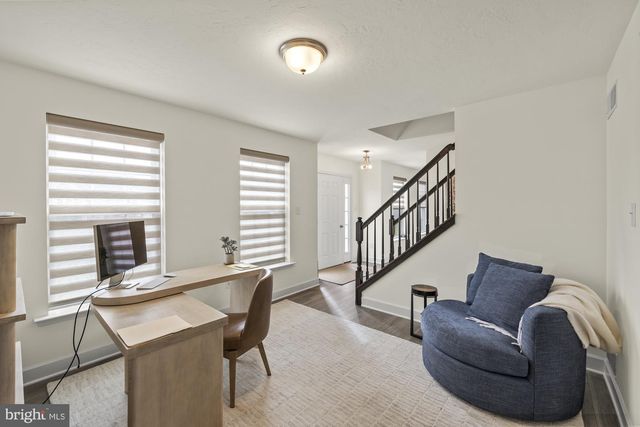 8 NIGHTHAWK CT, Gettysburg, PA 17325