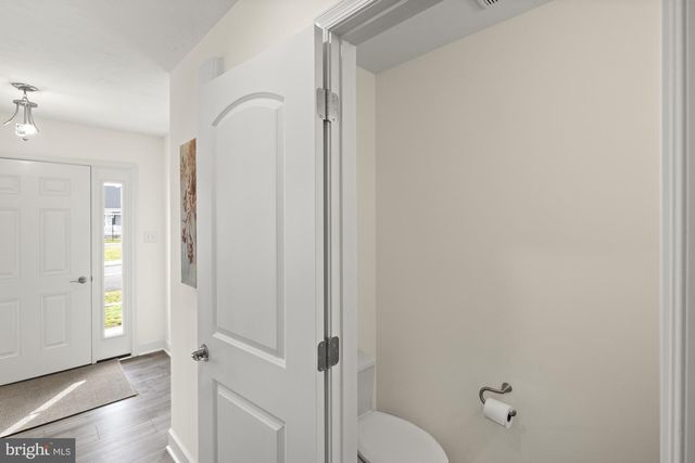 8 NIGHTHAWK CT, Gettysburg, PA 17325