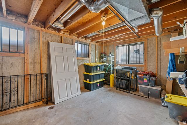 4416 W 5855 S, Taylorsville, UT 84118