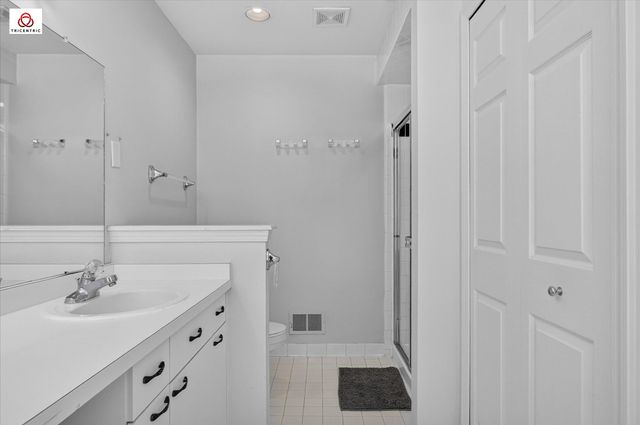1431 Provincial Drive, Troy, MI 48084