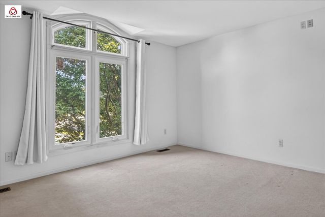 1431 Provincial Drive, Troy, MI 48084