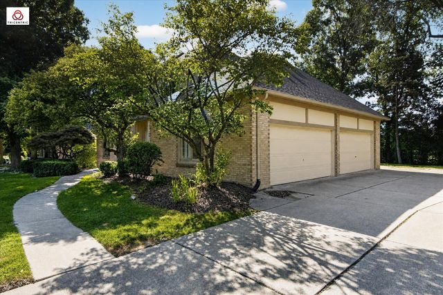 1431 Provincial Drive, Troy, MI 48084
