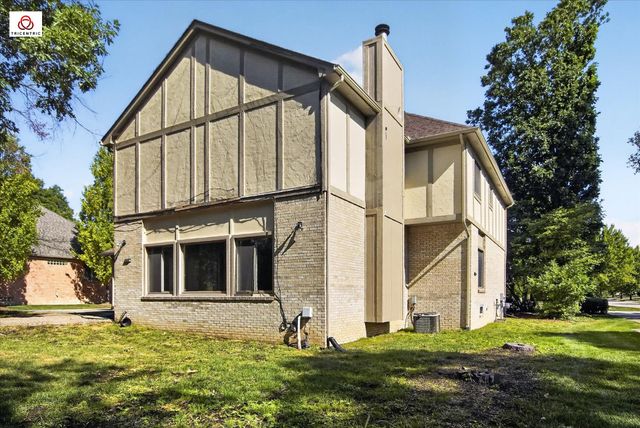1431 Provincial Drive, Troy, MI 48084