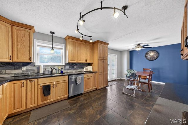 804 Meyer Road, Wentzville, MO 63385