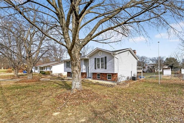 804 Meyer Road, Wentzville, MO 63385