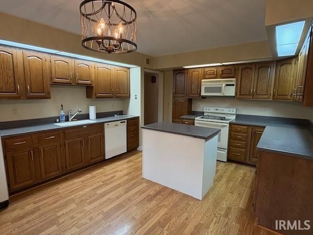 1706 N DENVER Drive, Marion, IN 46952