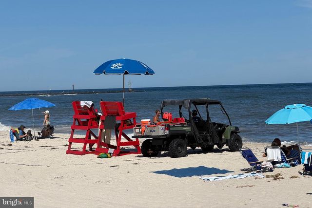 9 EAST 10TH STREET, Barnegat Light, NJ 08006