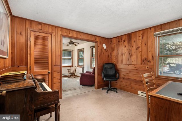 9 EAST 10TH STREET, Barnegat Light, NJ 08006
