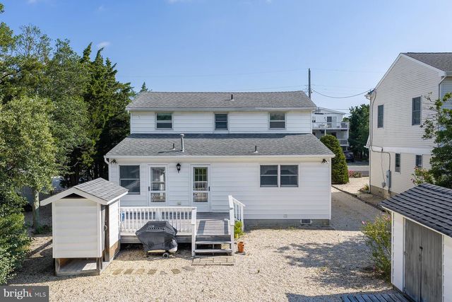 9 EAST 10TH STREET, Barnegat Light, NJ 08006