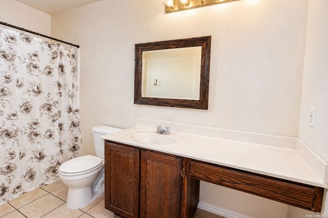 8335 Sweet Maiden st, San Antonio, TX 78242