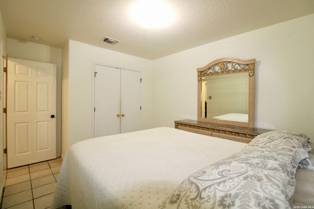 8335 Sweet Maiden st, San Antonio, TX 78242