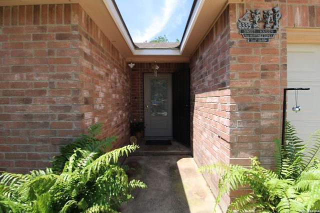 8335 Sweet Maiden st, San Antonio, TX 78242