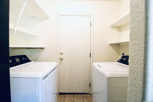 8335 Sweet Maiden st, San Antonio, TX 78242