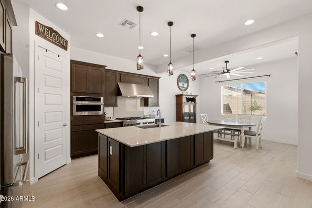 25540 N 174TH Avenue, Surprise, AZ 85387