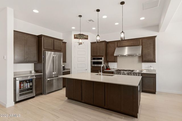 25540 N 174TH Avenue, Surprise, AZ 85387
