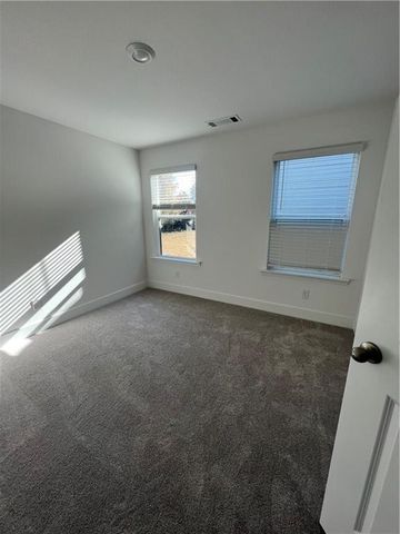 2720 Westgate Park Drive, Loganville, GA 30052