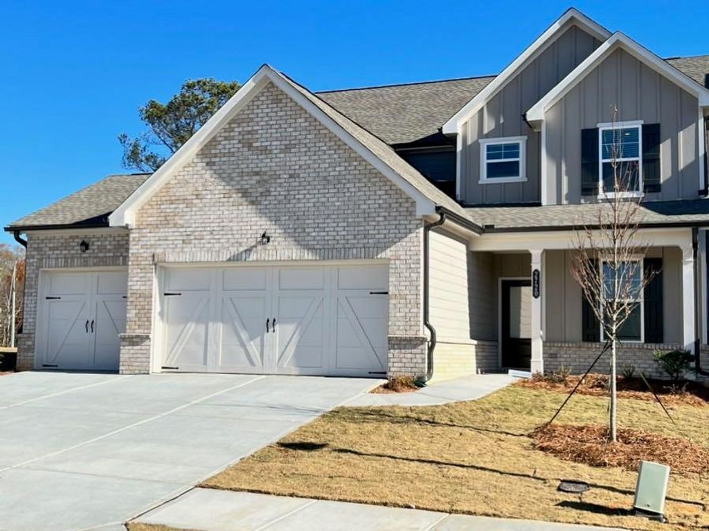 2720 Westgate Park Drive, Loganville, GA 30052