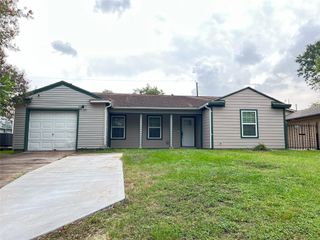 714 Horncastle Street, Channelview, TX 77530