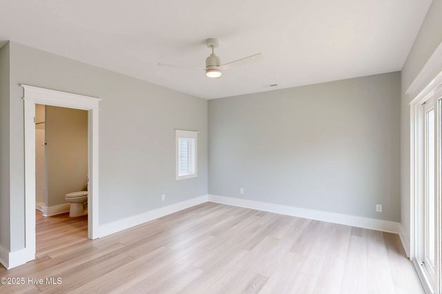 64 Pier View Court, Hampstead, NC 28443