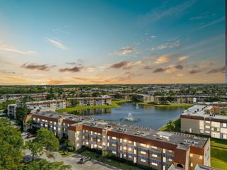 8950 Sunrise Lakes Boulevard 210, Sunrise, FL 33322