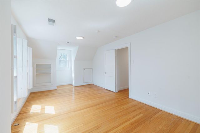 2438 Albans Road, Houston, TX 77005
