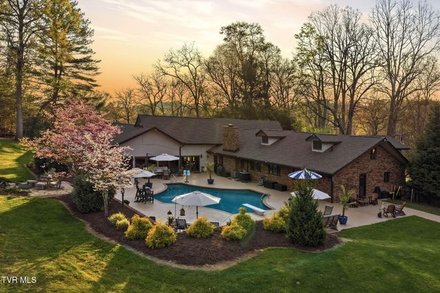 4953 Weaver Pike, Bluff City, TN 37618