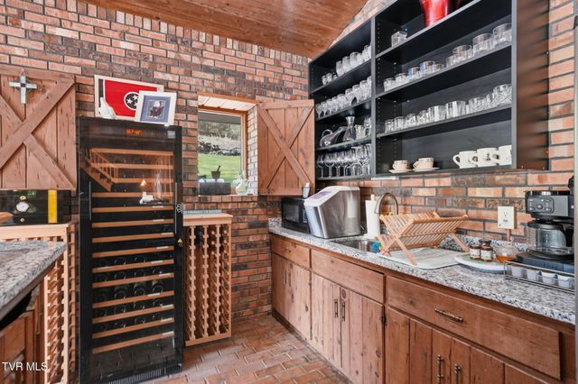 4953 Weaver Pike, Bluff City, TN 37618