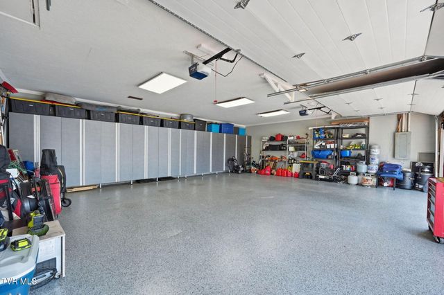 4953 Weaver Pike, Bluff City, TN 37618