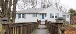 59 Brookbend Way E 59, East Bridgewater, MA 02333