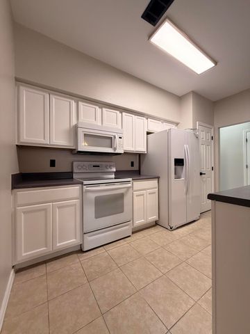 2123 Tom Street, Navarre, FL 32566