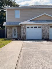 2123 Tom Street, Navarre, FL 32566