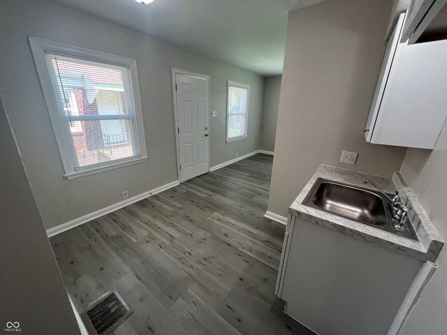 614 Moreland Avenue, Indianapolis, IN 46222