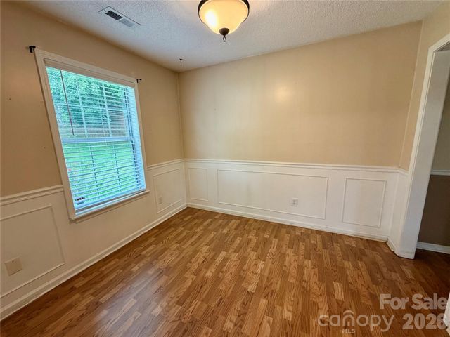 8004 Glencannon Drive, Charlotte, NC 28227