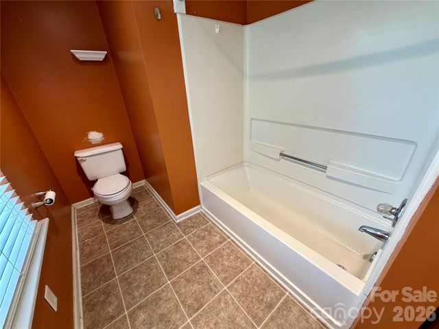 8004 Glencannon Drive, Charlotte, NC 28227