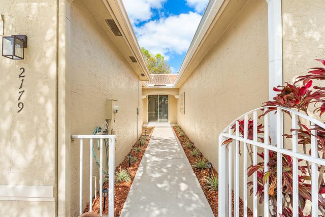 2179 Man Of War, West Palm Beach, FL 33411