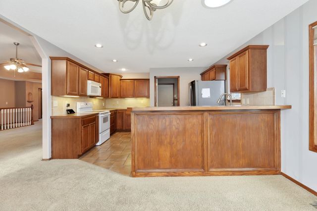 14113 Valley Hi Rd, Wichita, KS 67235