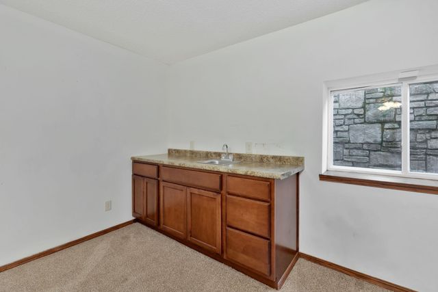 14113 Valley Hi Rd, Wichita, KS 67235