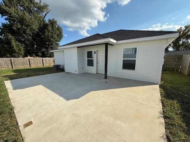 3617 Thomas Dr, Houma, LA 70363