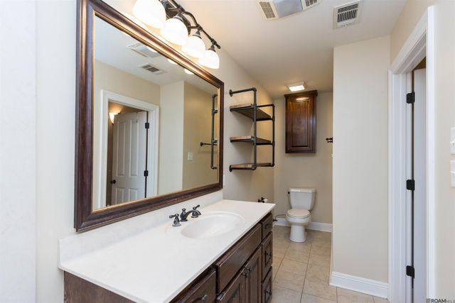 4724 Orchid St, Baton Rouge, LA 70808