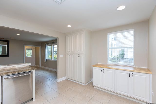 4724 Orchid St, Baton Rouge, LA 70808