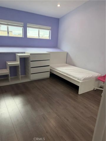 15050 Sherman Way 135, Van Nuys, CA 91405