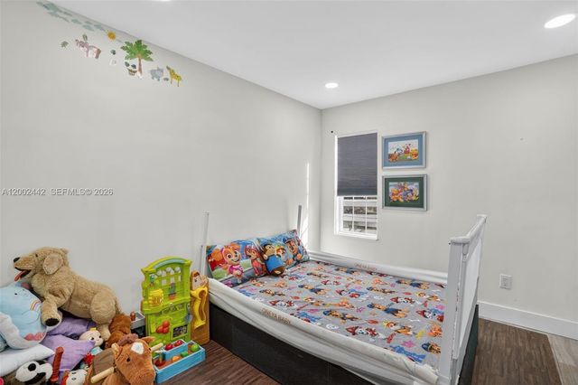 14914 SW 142nd Pl, Miami, FL 33186