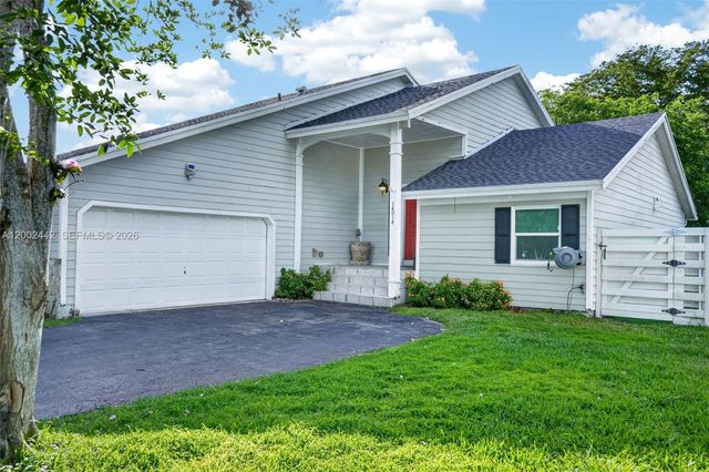 14914 SW 142nd Pl, Miami, FL 33186