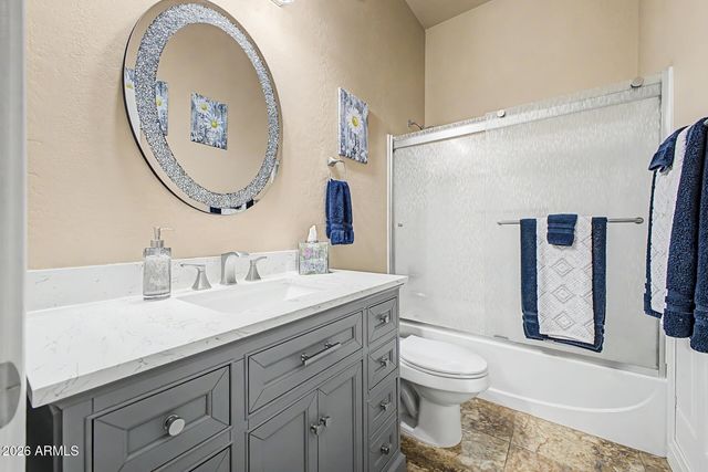 521 E MINERAL Road, Phoenix, AZ 85042