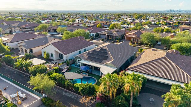 521 E MINERAL Road, Phoenix, AZ 85042