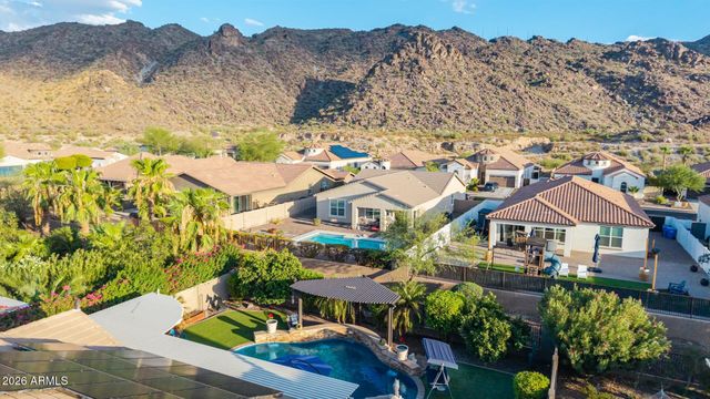 521 E MINERAL Road, Phoenix, AZ 85042
