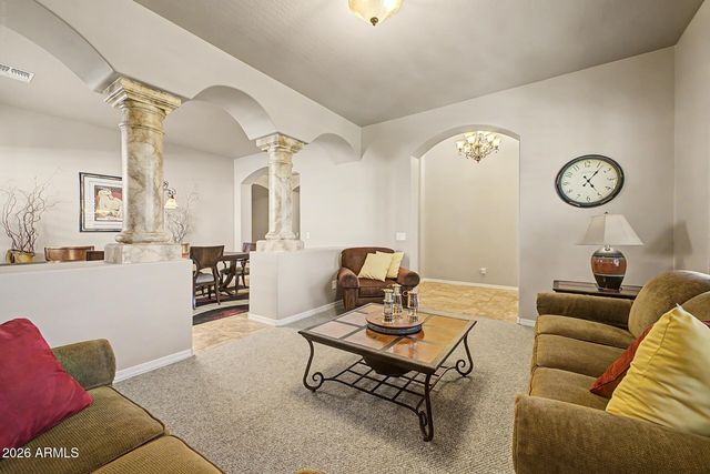 521 E MINERAL Road, Phoenix, AZ 85042