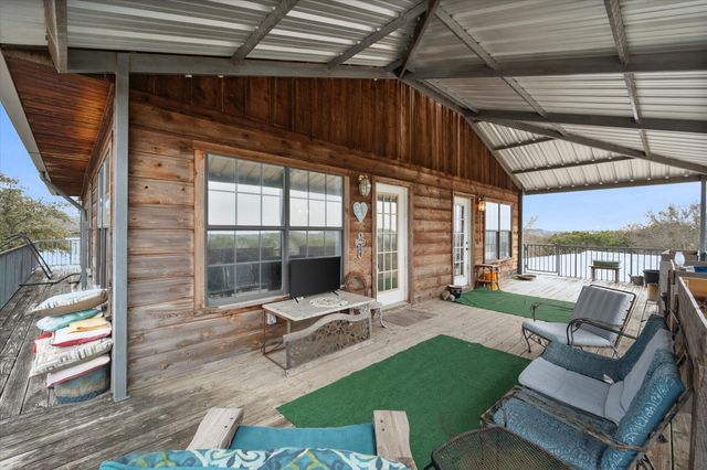 128 Keskey Road, Blum, TX 76627