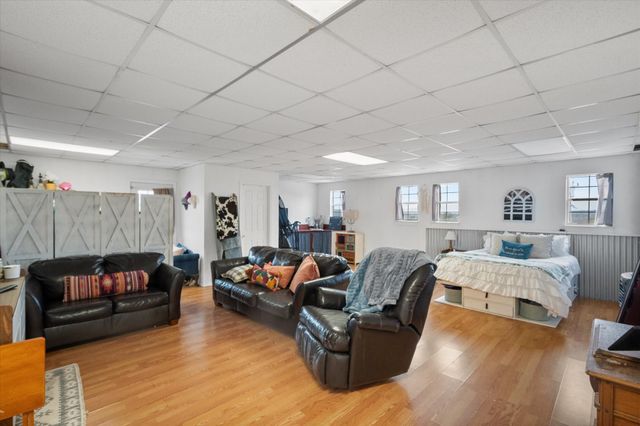 128 Keskey Road, Blum, TX 76627