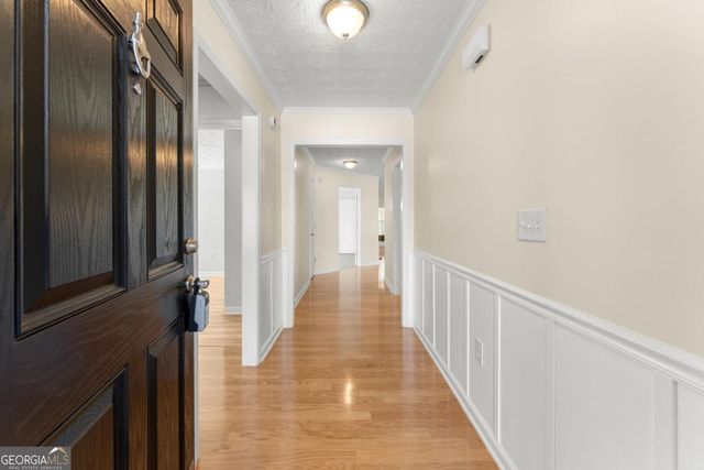 316 Lakeview Bend Circle, Jefferson, GA 30549